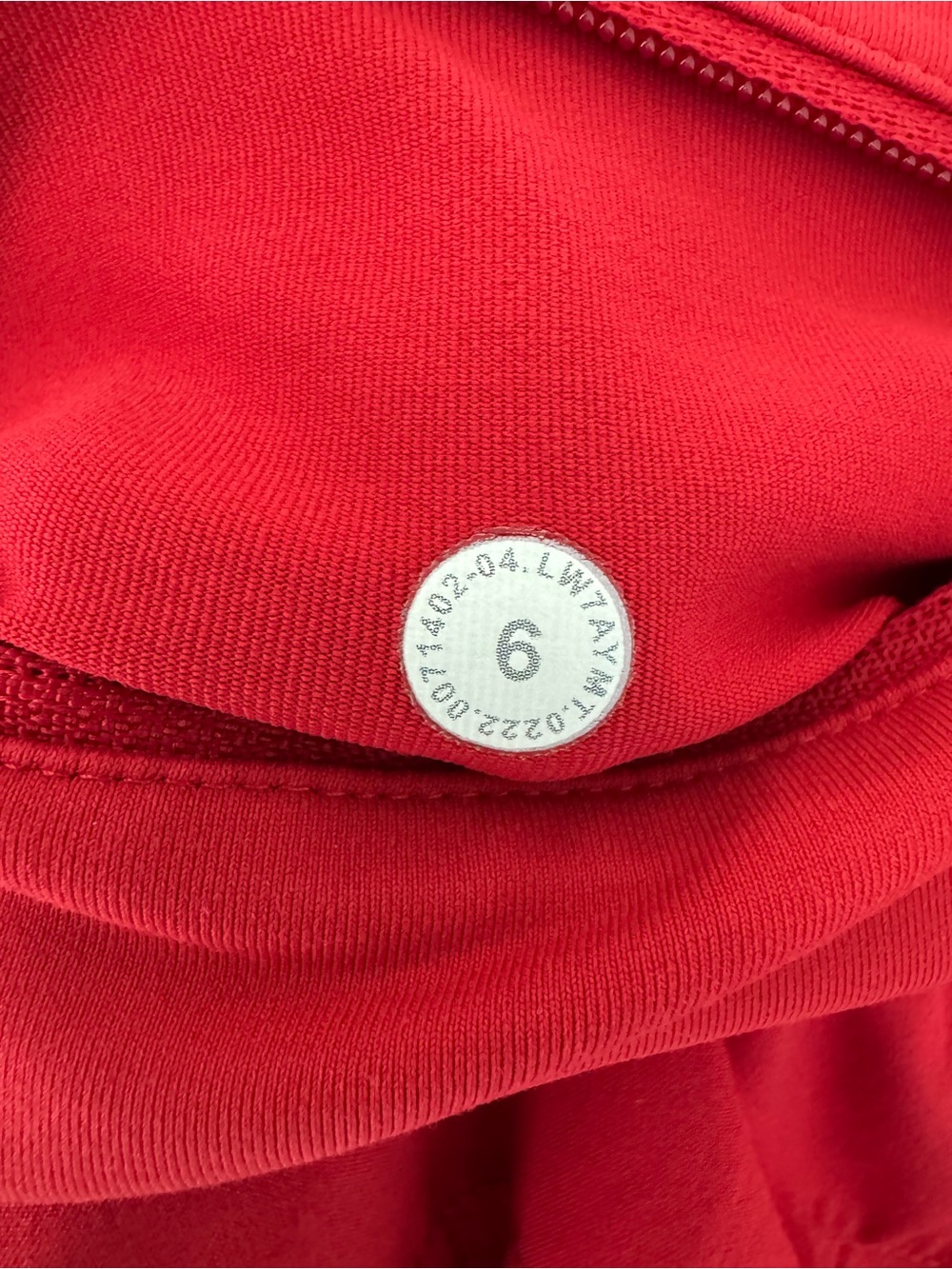 Lululemon Red Speed up Shorts mid rise 2.5” inseam - Picture 2 of 3